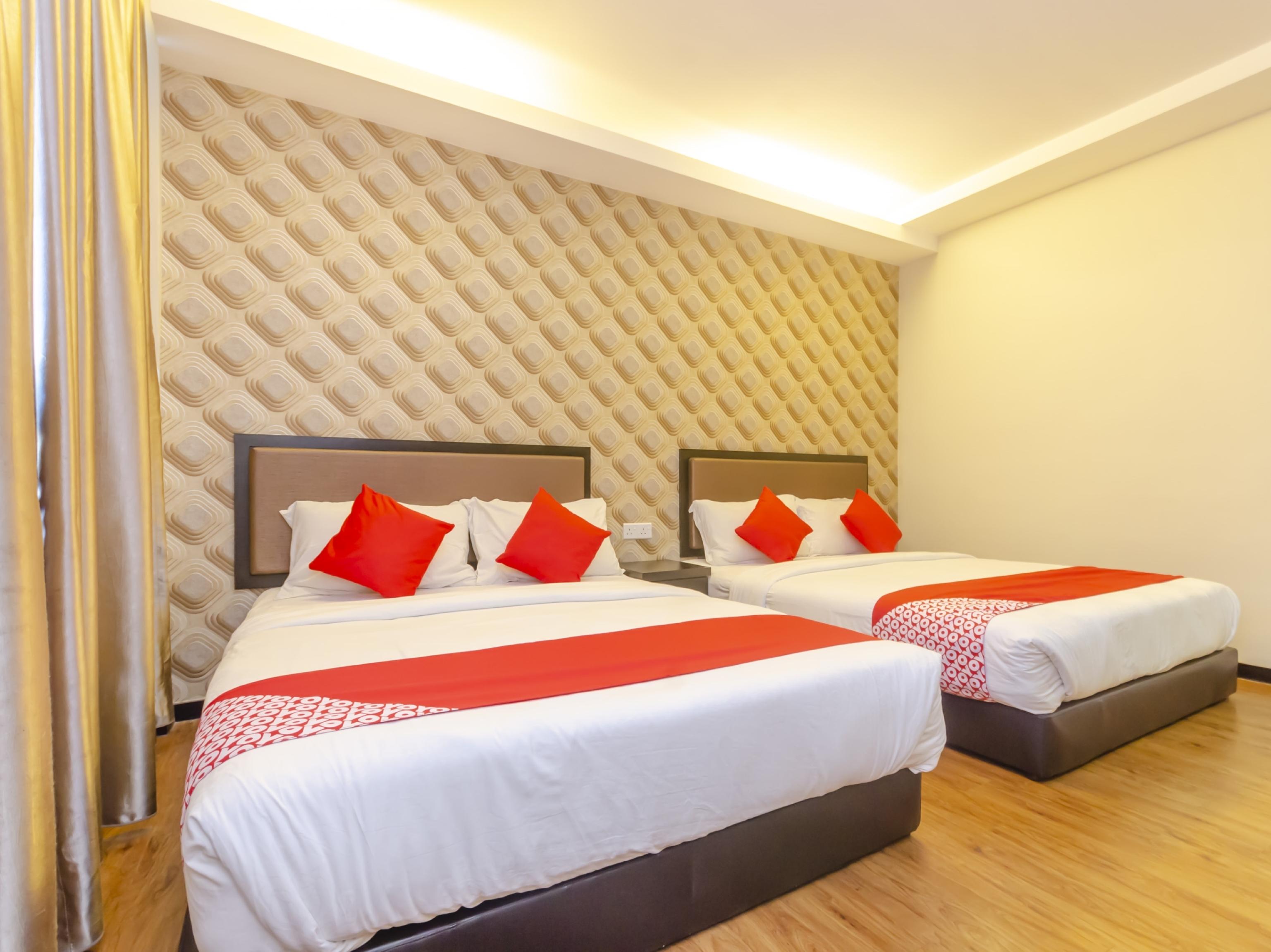 Super Oyo 1214 Oro Hotel Kluang Exterior photo