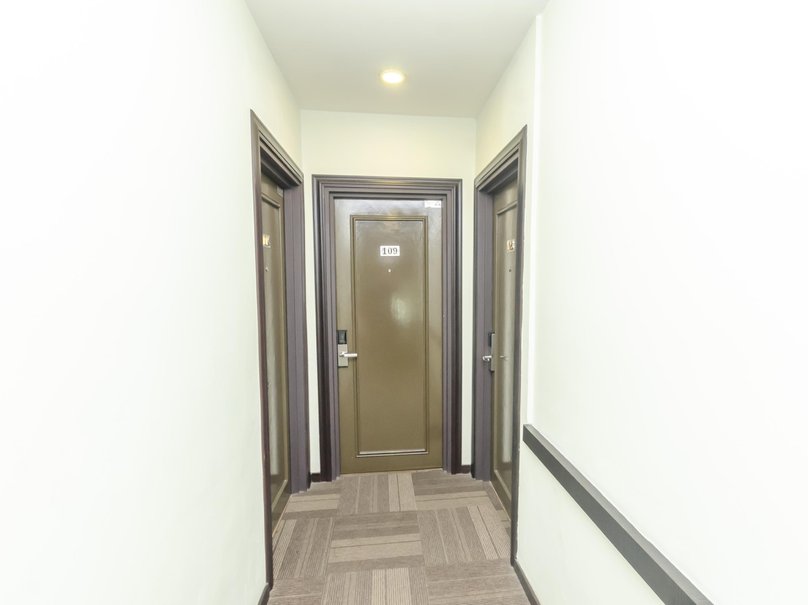 Super Oyo 1214 Oro Hotel Kluang Exterior photo
