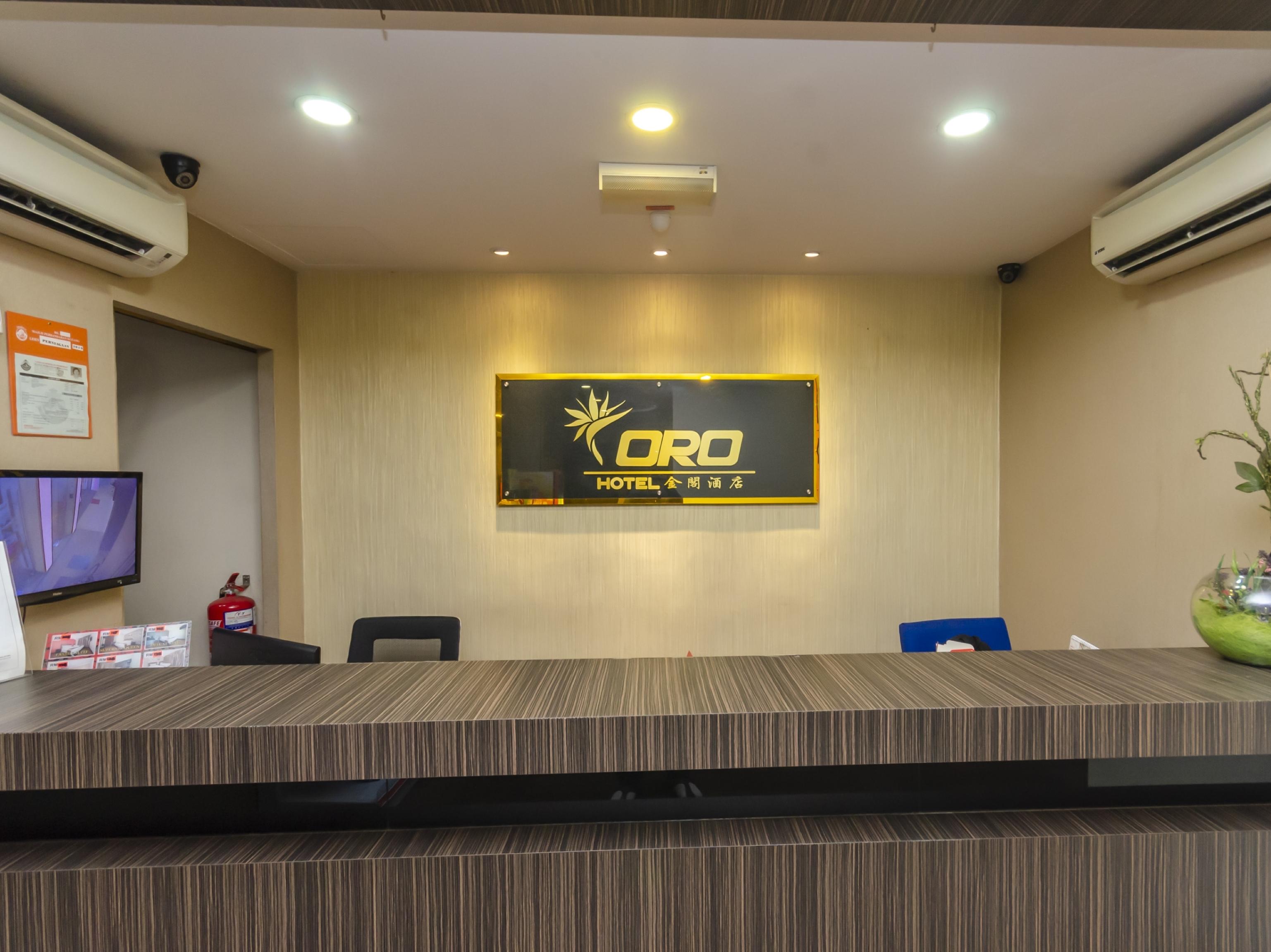 Super Oyo 1214 Oro Hotel Kluang Exterior photo